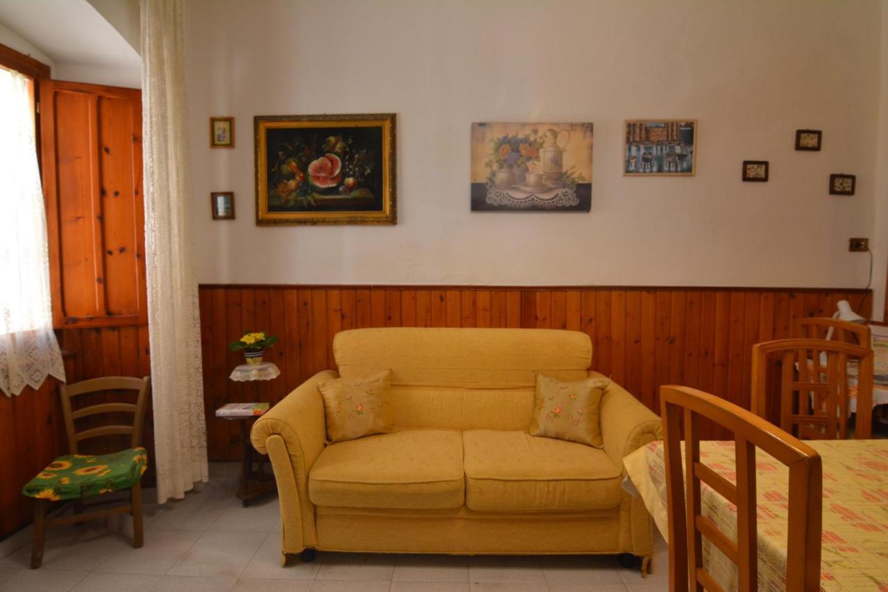 Casa Vacanze I Girasoli Иглесиас Экстерьер фото