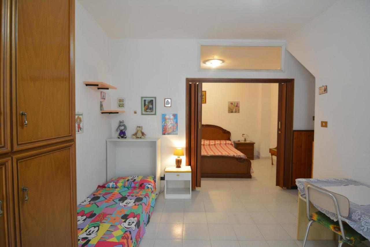 Casa Vacanze I Girasoli Иглесиас Экстерьер фото